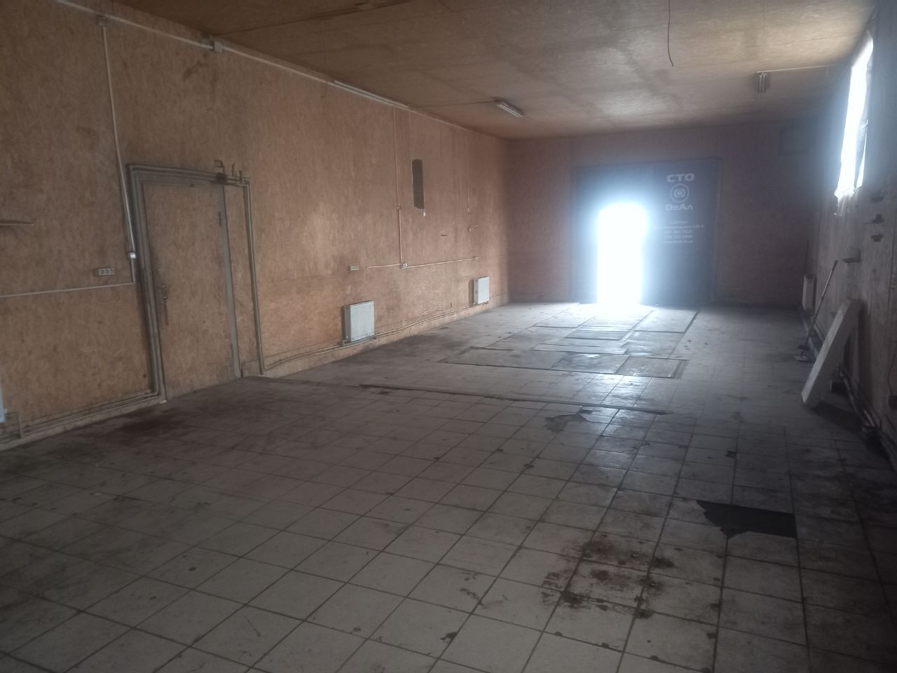 Аренда склада 100 м², Богдана Хмельницкого просп., 140Г