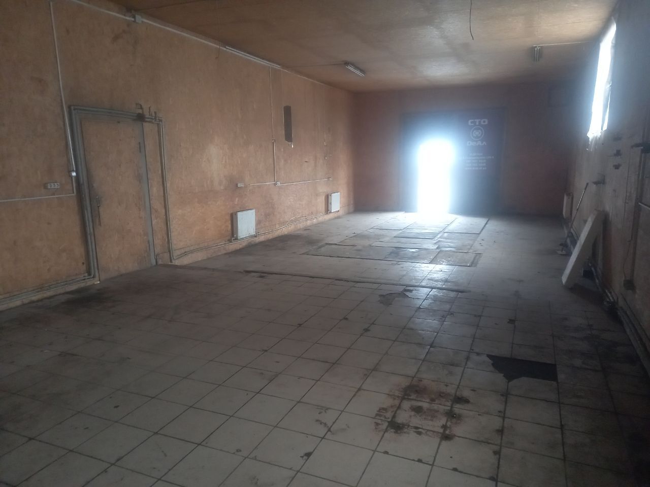 Аренда склада 100 м², Богдана Хмельницкого просп., 140Г