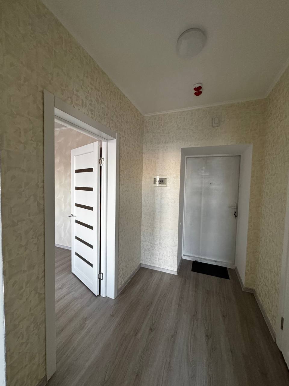 Оренда 1-кімнатної квартири 42 м², Привокзальна вул.