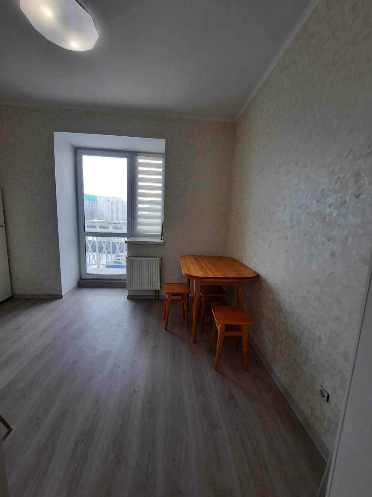 Оренда 1-кімнатної квартири 42 м², Привокзальна вул.