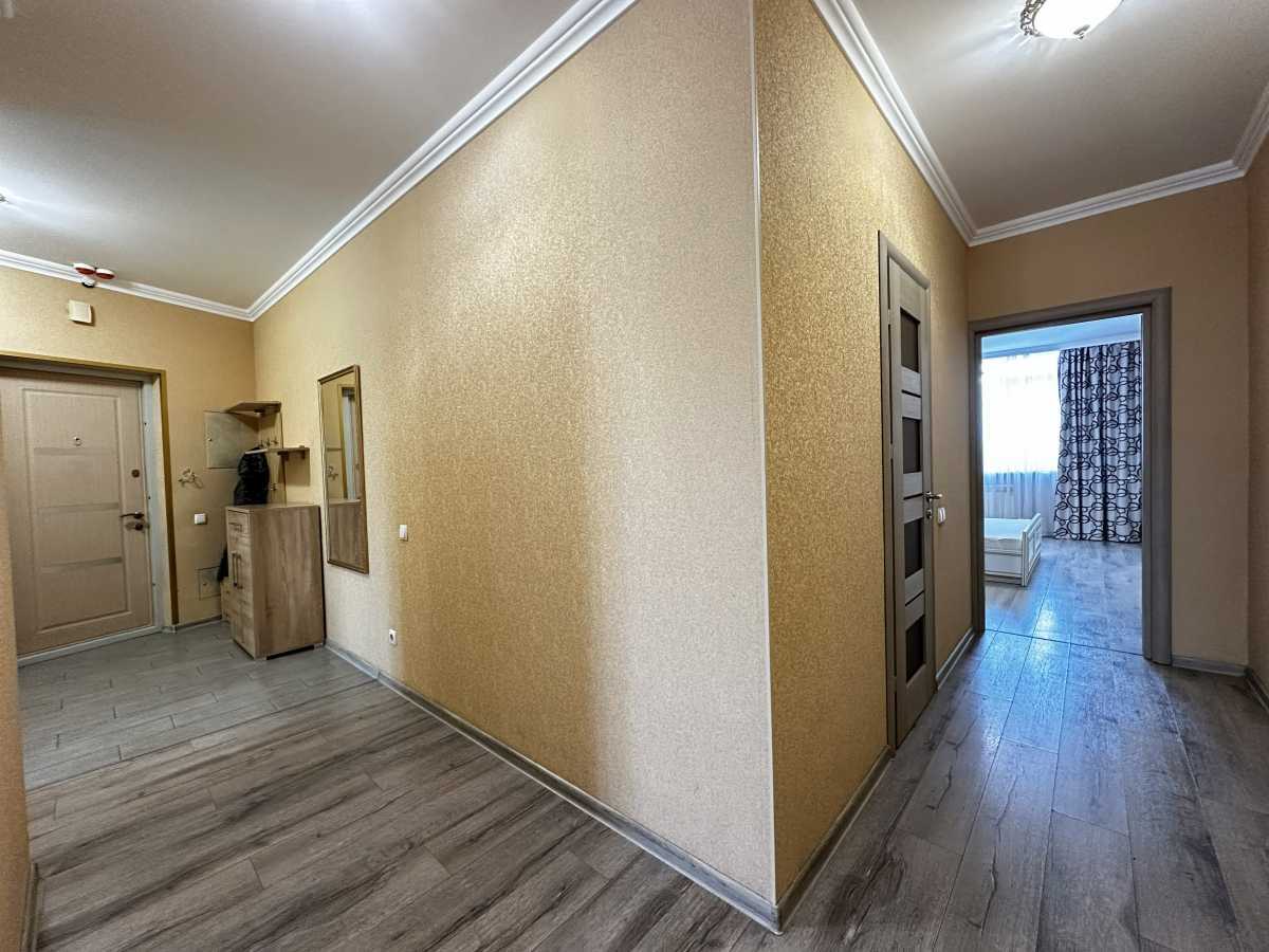 Продажа 2-комнатной квартиры 76 м², Героев Сталинграда просп., 2Д