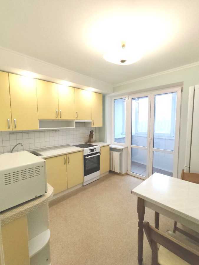 Аренда 3-комнатной квартиры 70 м², Оболонский просп., 13