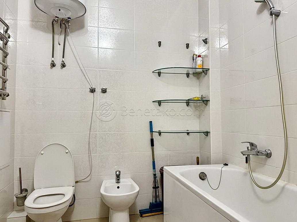 Аренда 3-комнатной квартиры 74 м², Французский бул., бул.22/2