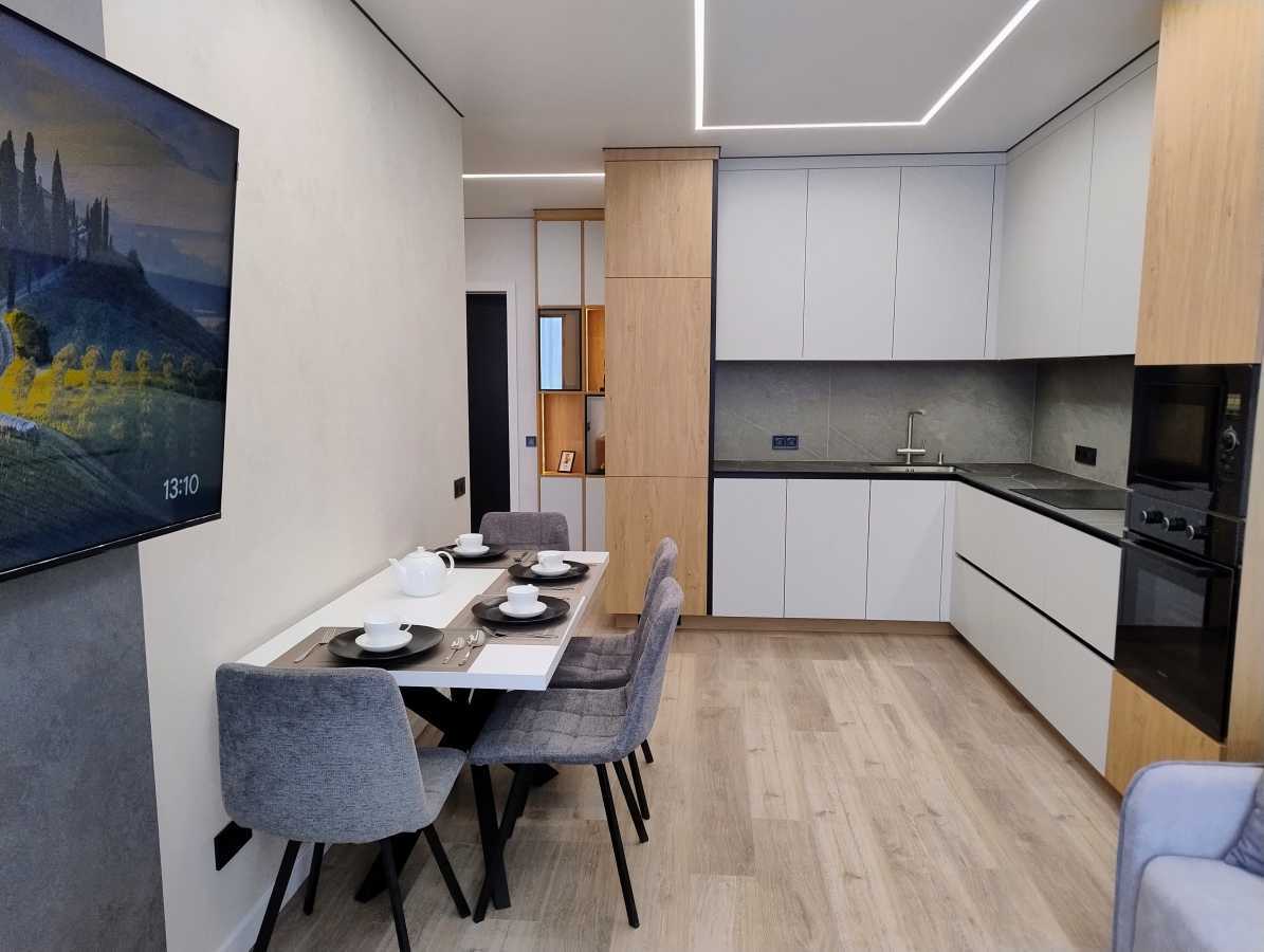 Продажа 2-комнатной квартиры 48 м², Александра Олеся ул., 5а