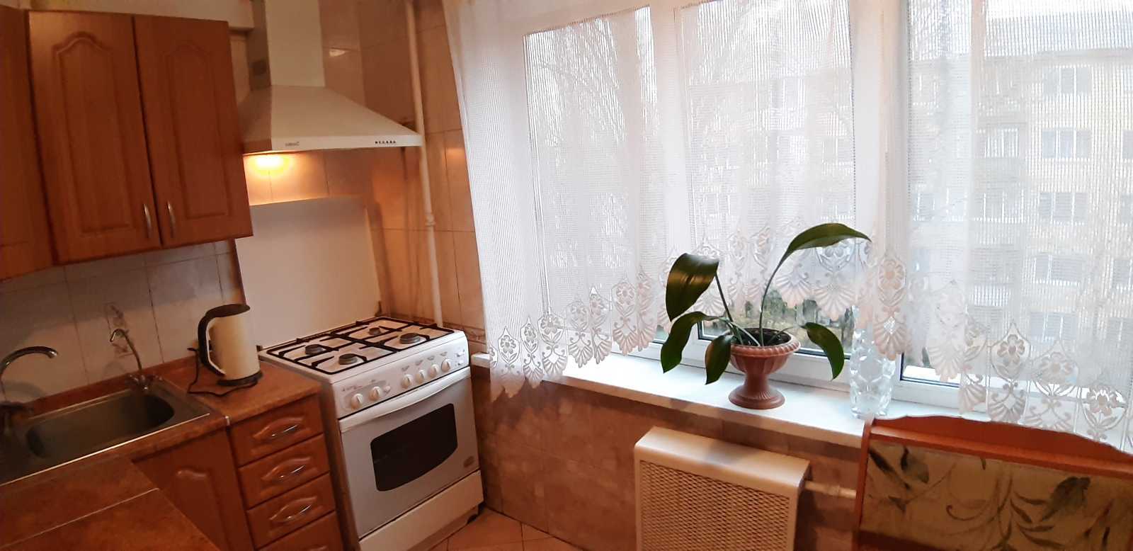 Аренда 2-комнатной квартиры 45 м², Верховного Совета бул., 18Б