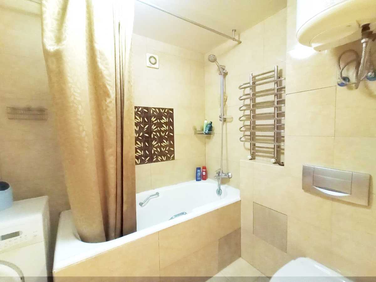 Продажа 2-комнатной квартиры 46 м², Академика Стражеско ул., 9