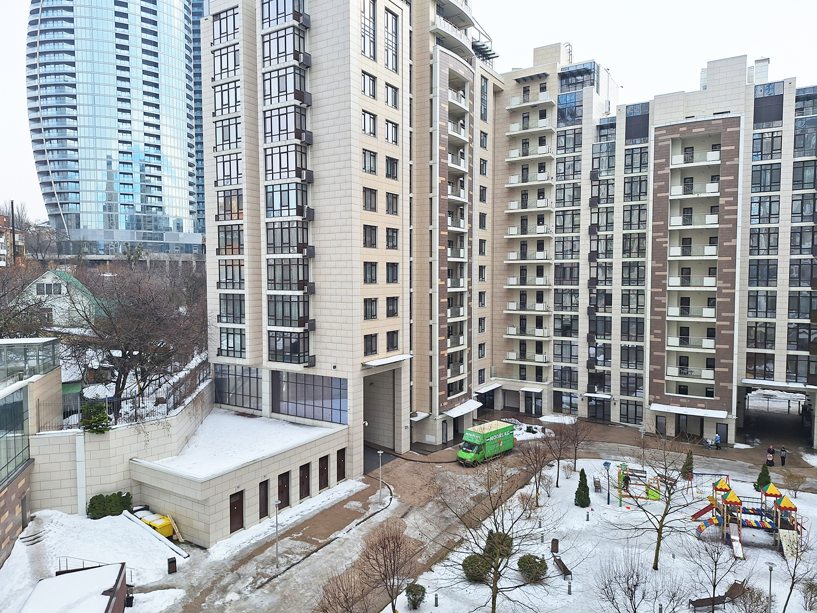 Аренда 2-комнатной квартиры 79 м², Саперное Поле ул., 3