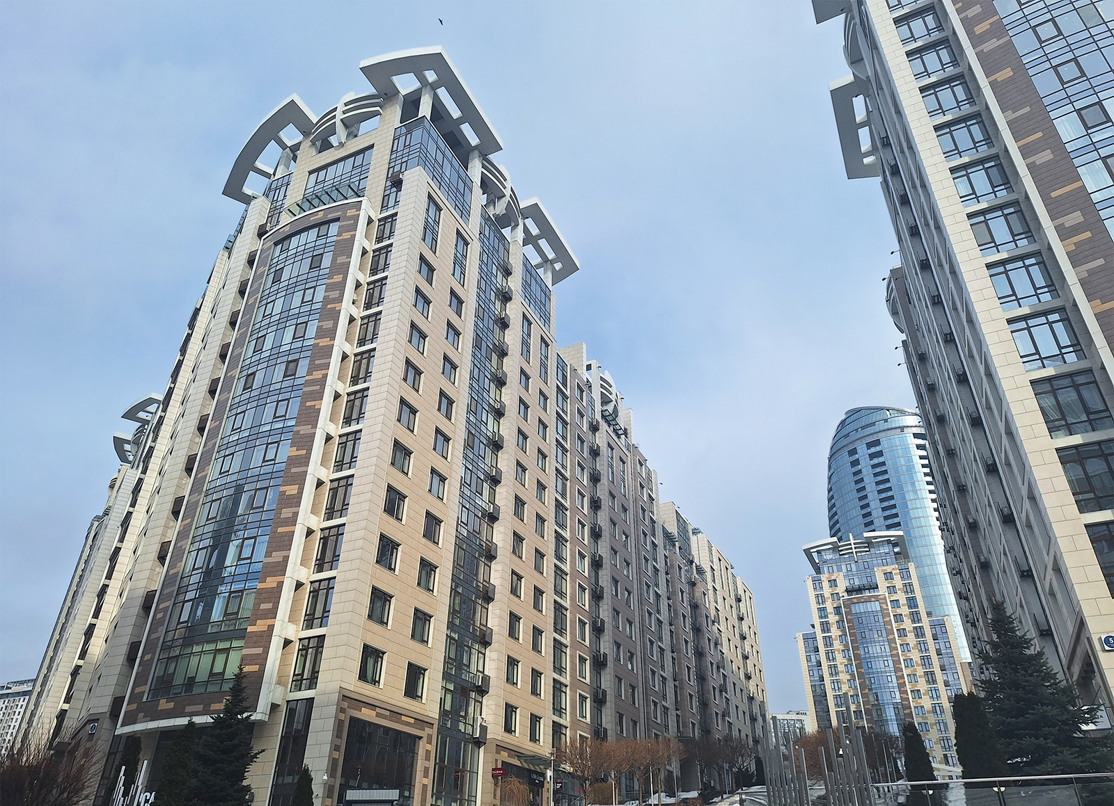 Аренда 2-комнатной квартиры 79 м², Саперное Поле ул., 3