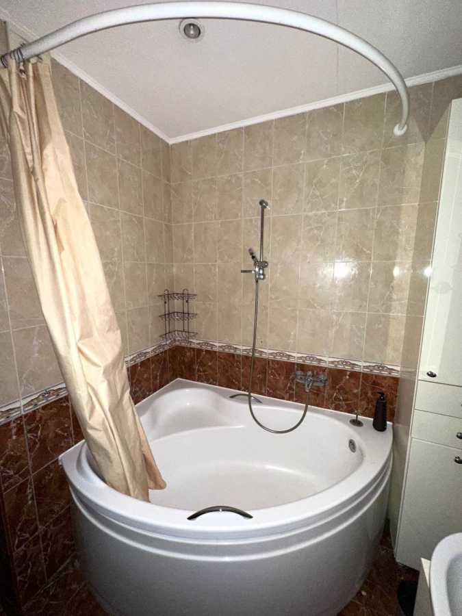 Аренда 3-комнатной квартиры 96 м², Николая Бажана просп., 16