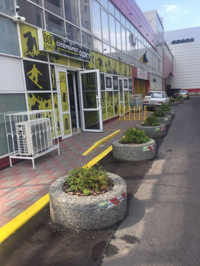 Продажа другого торгового помещения 176.5 м², Александра Мишуги ул., 10