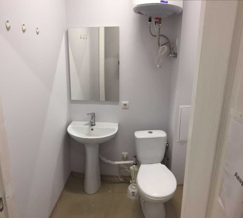 Продажа другого торгового помещения 176.5 м², Александра Мишуги ул., 10