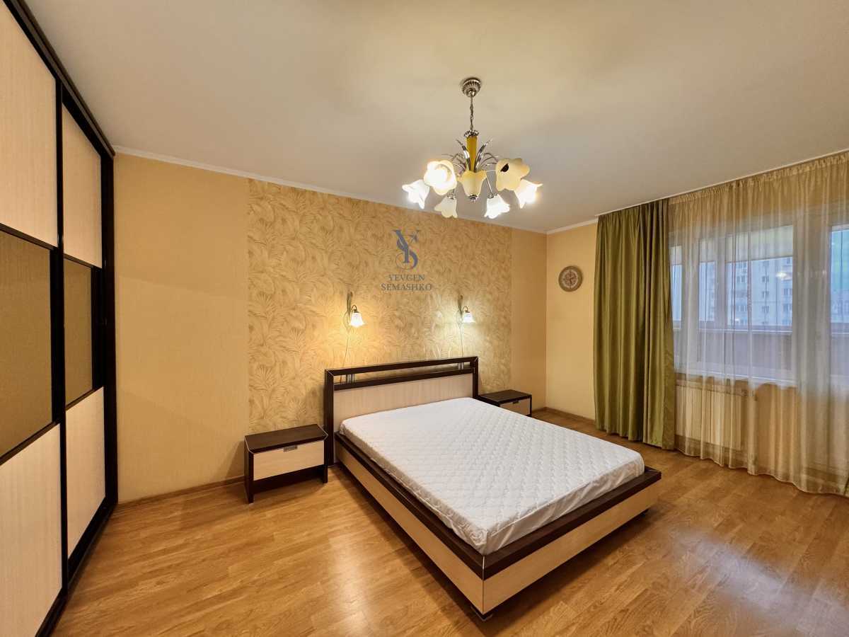 Аренда 3-комнатной квартиры 100.5 м², Николая Бажана просп., 36