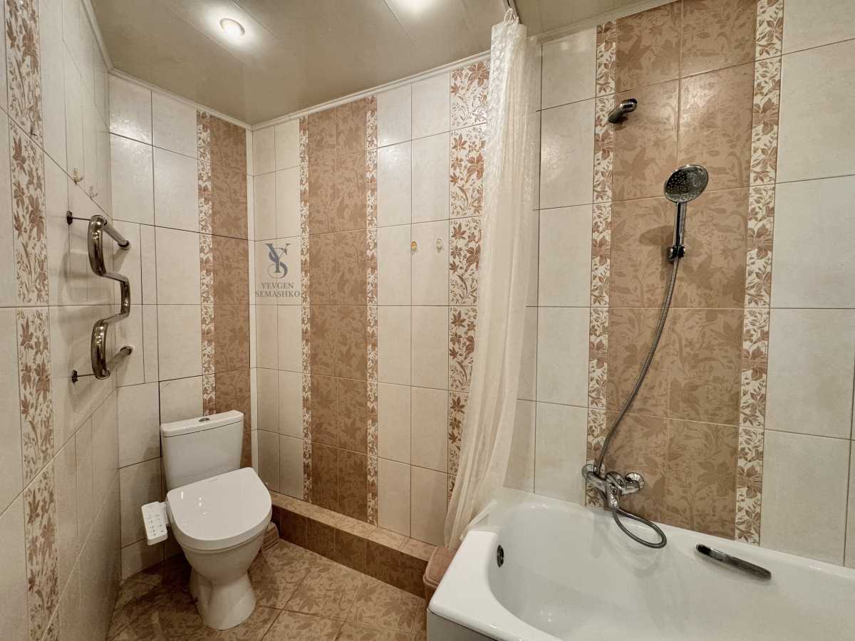 Аренда 3-комнатной квартиры 100.5 м², Николая Бажана просп., 36