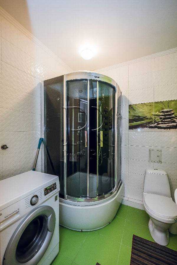 Продажа 3-комнатной квартиры 88 м², Радужная ул., 137