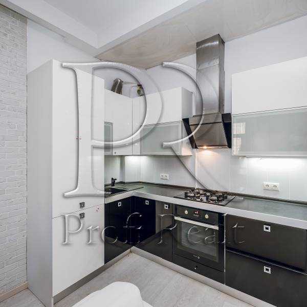 Продажа 2-комнатной квартиры 50 м², Ярославская ул., 30