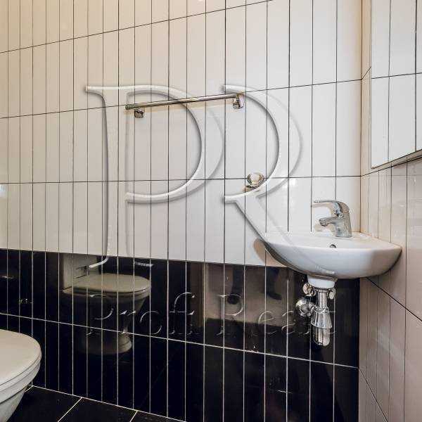 Продажа 2-комнатной квартиры 50 м², Ярославская ул., 30