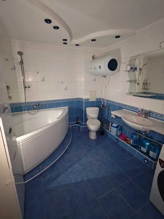 Продажа 3-комнатной квартиры 72 м², Наталии Ужвий ул., 4В