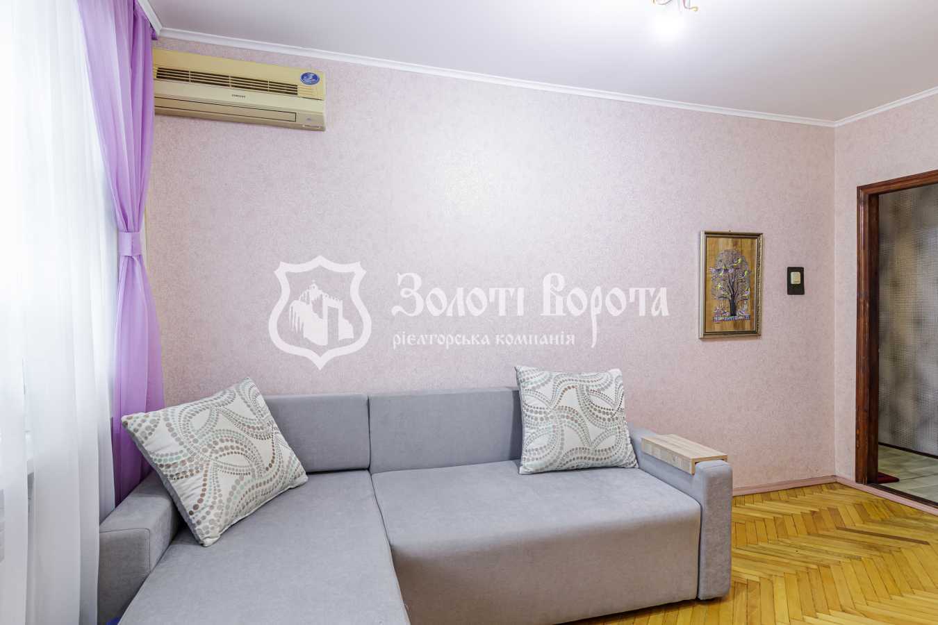 Продаж 2-кімнатної квартири 43.5 м², Академіка Туполєва вул., 4