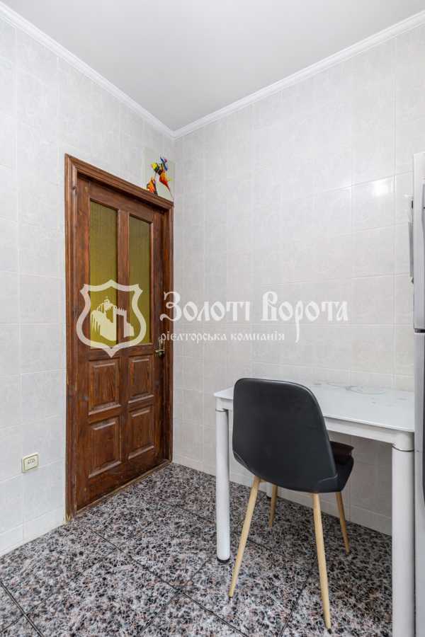 Продаж 2-кімнатної квартири 43.5 м², Академіка Туполєва вул., 4