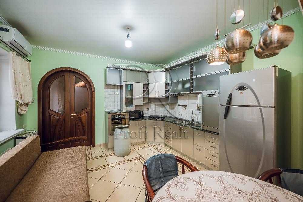 Продажа дома 230 м², 50-я Садовая ул., 17