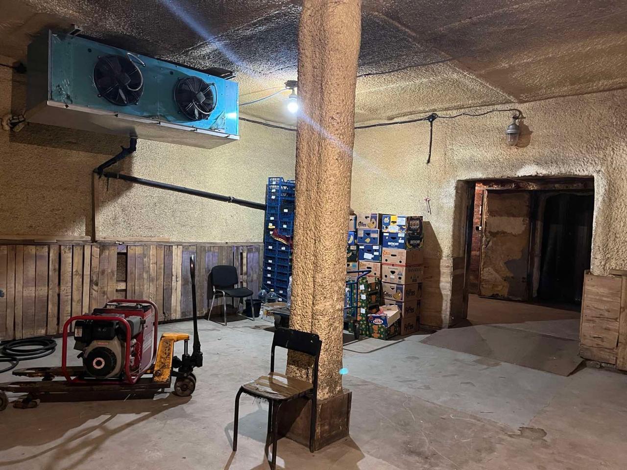 Аренда склада 827 м², Полевая ул.