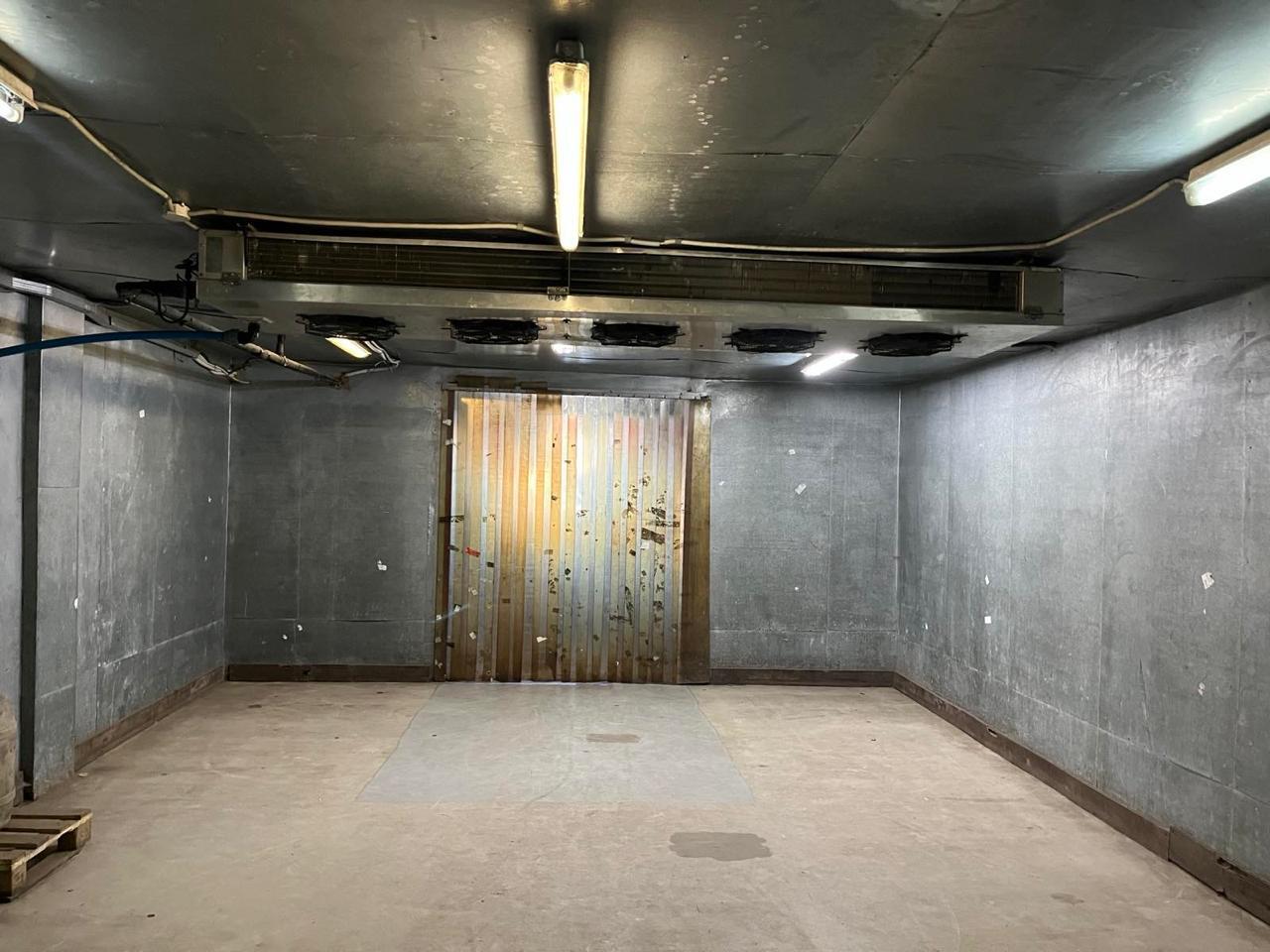 Аренда склада 827 м², Полевая ул.