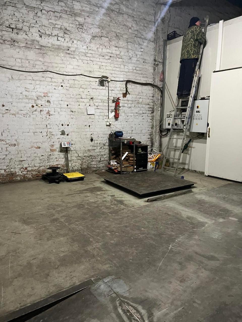 Аренда склада 827 м², Полевая ул.