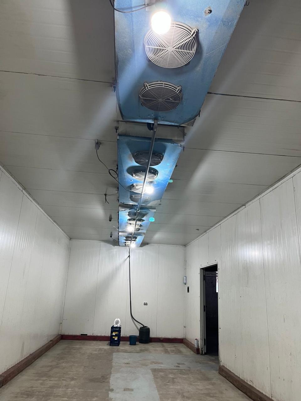 Аренда склада 827 м², Полевая ул.