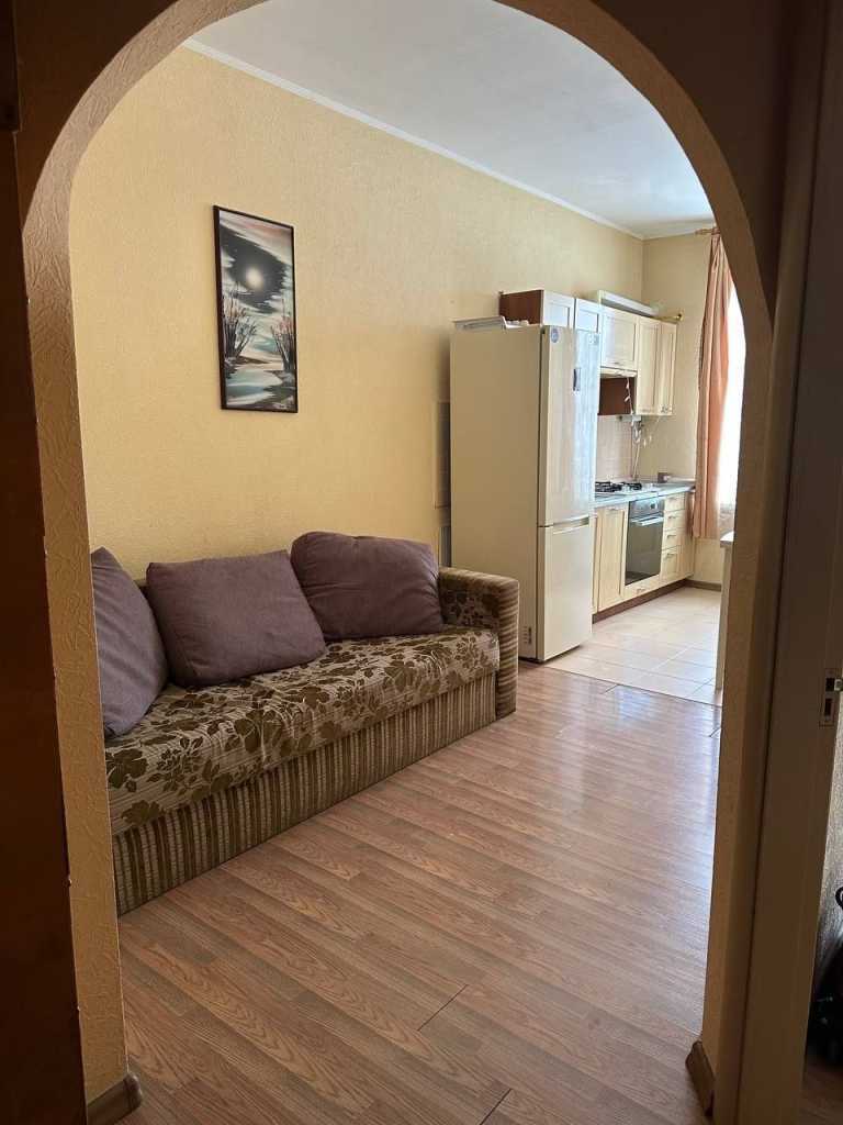 Оренда 1-кімнатної квартири 42 м², Святопокровська