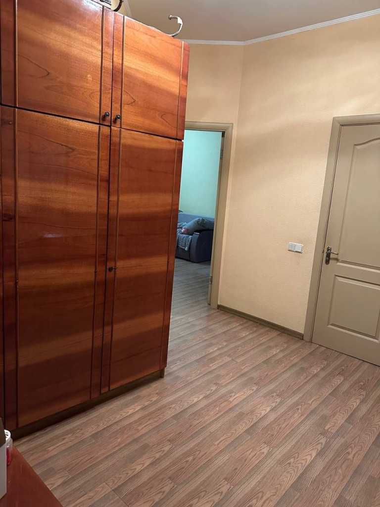 Оренда 1-кімнатної квартири 42 м², Святопокровська