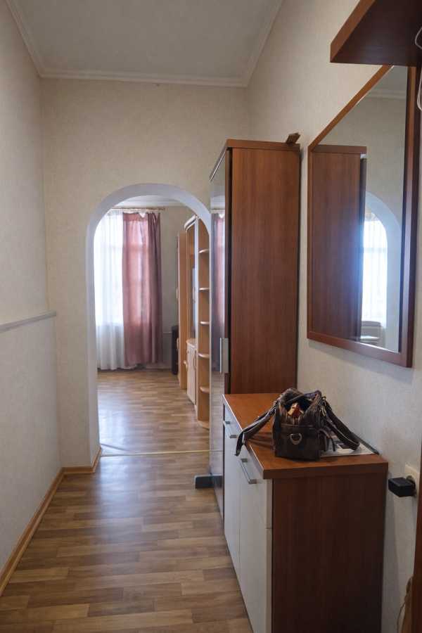 Продажа 2-комнатной квартиры 50 м², Декабристов ул.