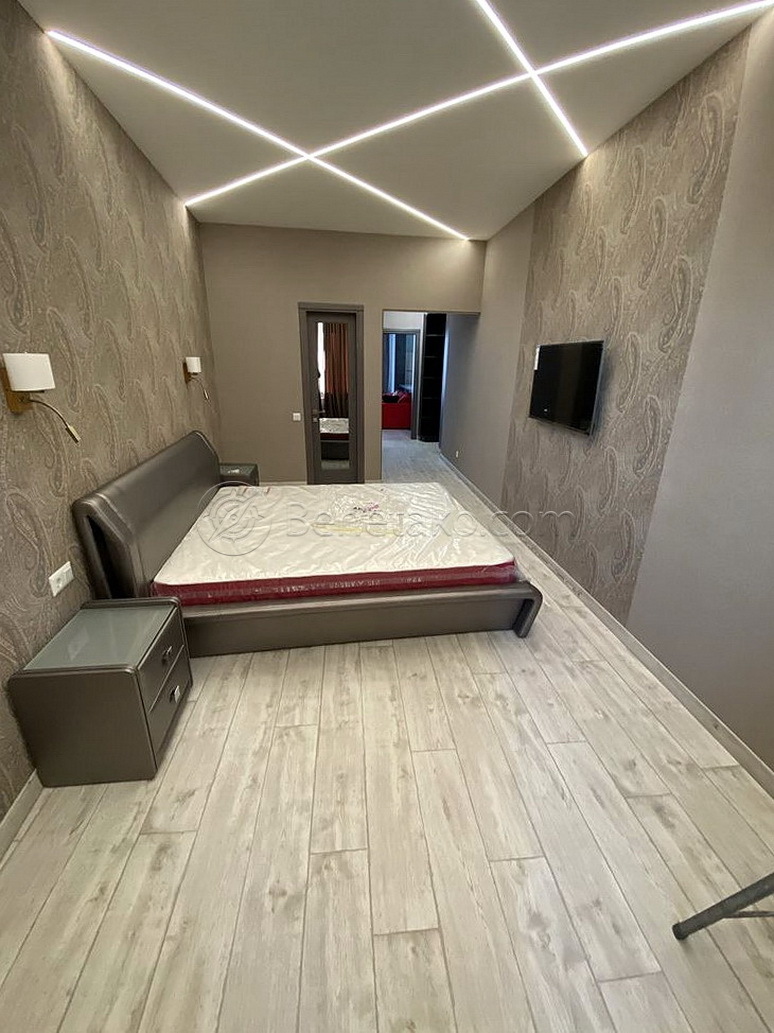 Аренда 2-комнатной квартиры 80 м², Генуэзская ул., 3Б