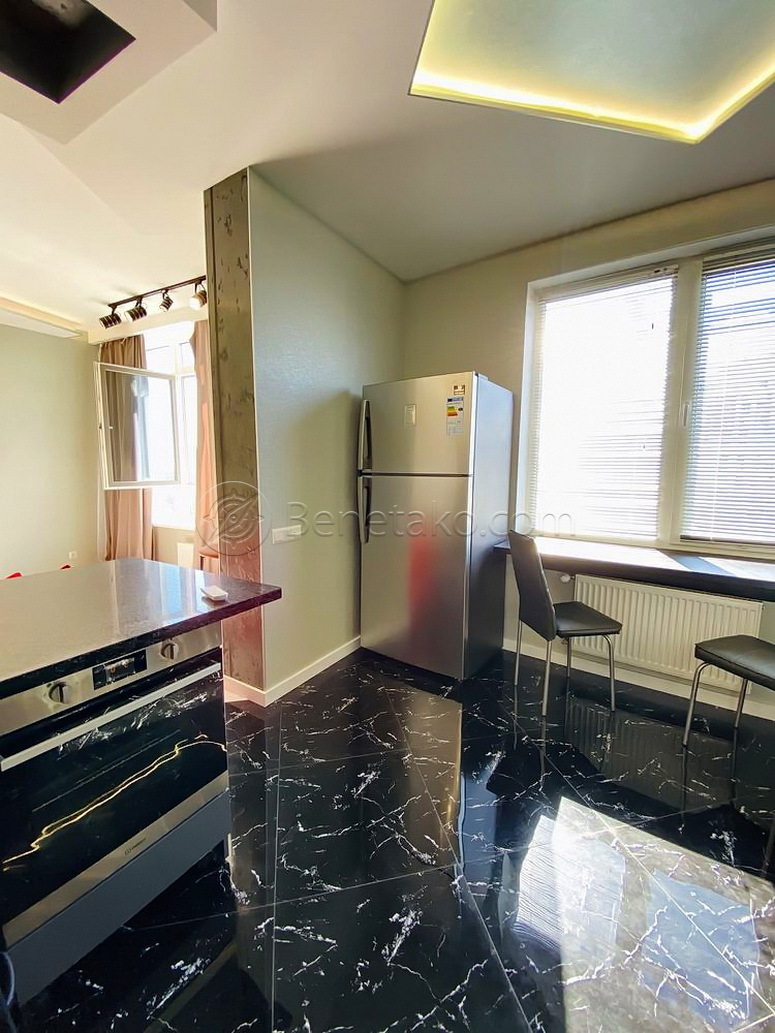 Аренда 2-комнатной квартиры 80 м², Генуэзская ул., 3Б