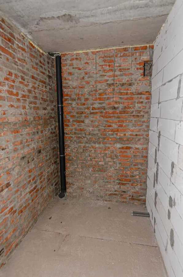 Продажа 2-комнатной квартиры 87 м², Европейская ул., 183