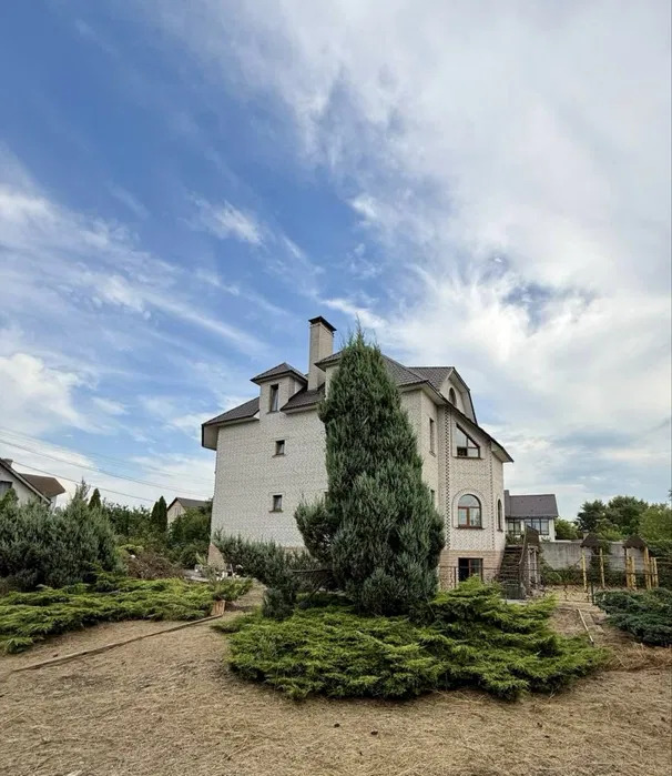 Аренда дома 750 м², 105-я Садовая ул.