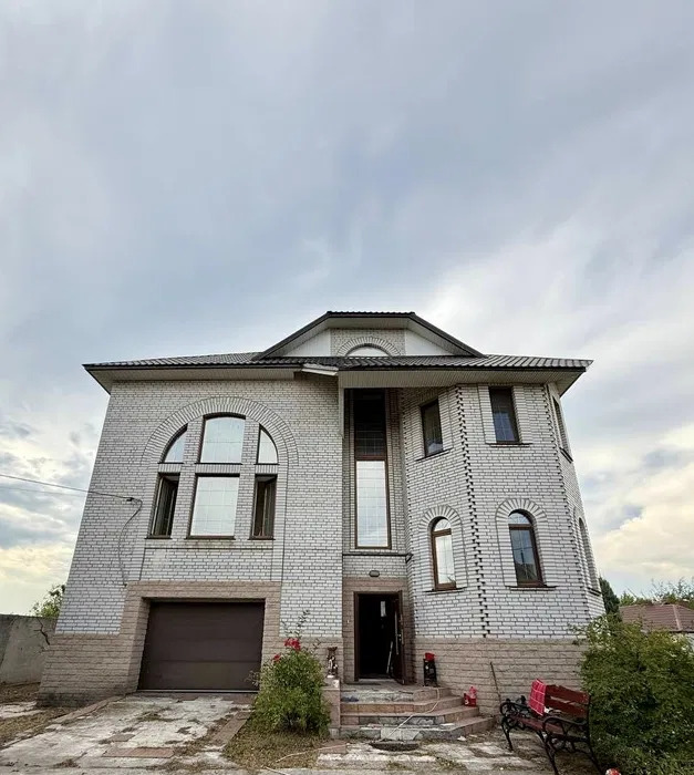 Аренда дома 750 м², 105-я Садовая ул.