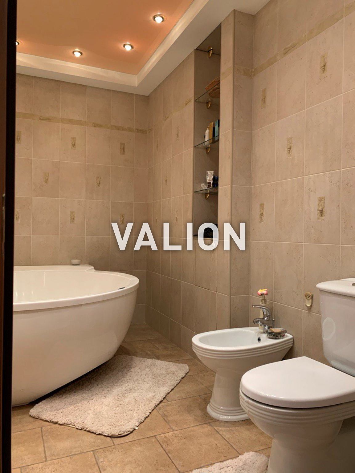 Продажа 5-комнатной квартиры 200 м², Никольско-Слободская ул., 4Д