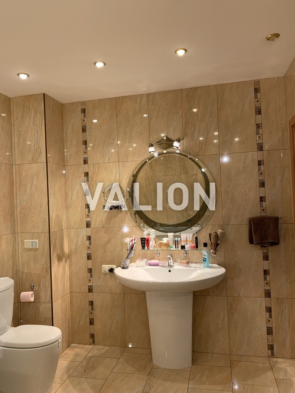 Продажа 5-комнатной квартиры 200 м², Никольско-Слободская ул., 4Д