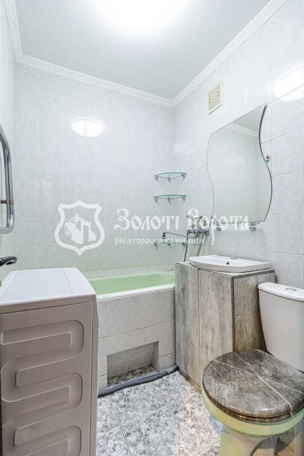 Продажа 2-комнатной квартиры 43.5 м², Академика Туполева ул., 4