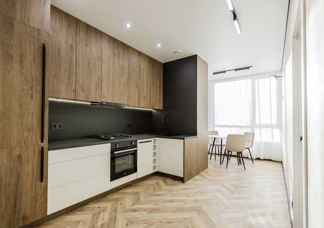 Продаж 2-кімнатної квартири 45 м², Свободи вул.