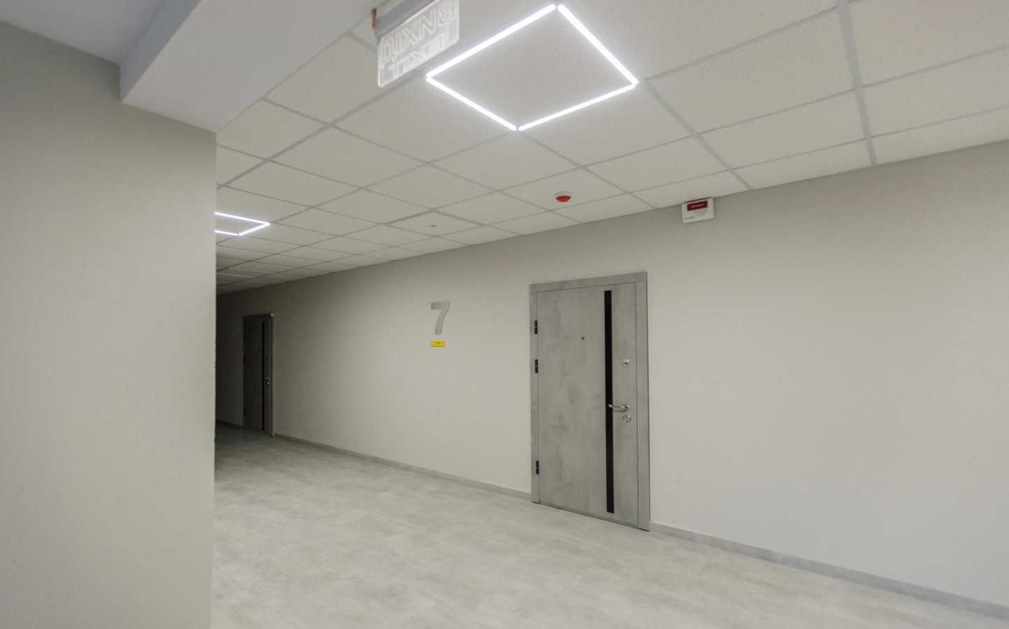 Продаж 2-кімнатної квартири 45 м², Свободи вул.