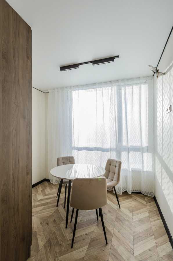 Продаж 2-кімнатної квартири 45 м², Свободи вул.