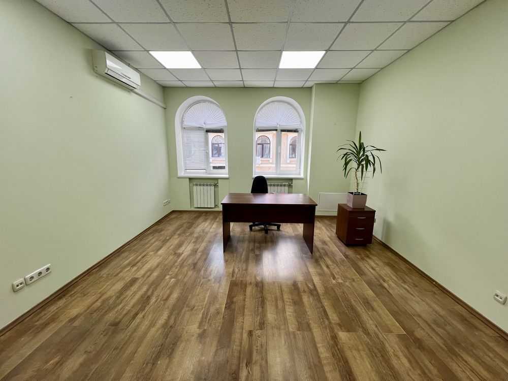 Оренда офісу 18.63 м², Ярославська вул.