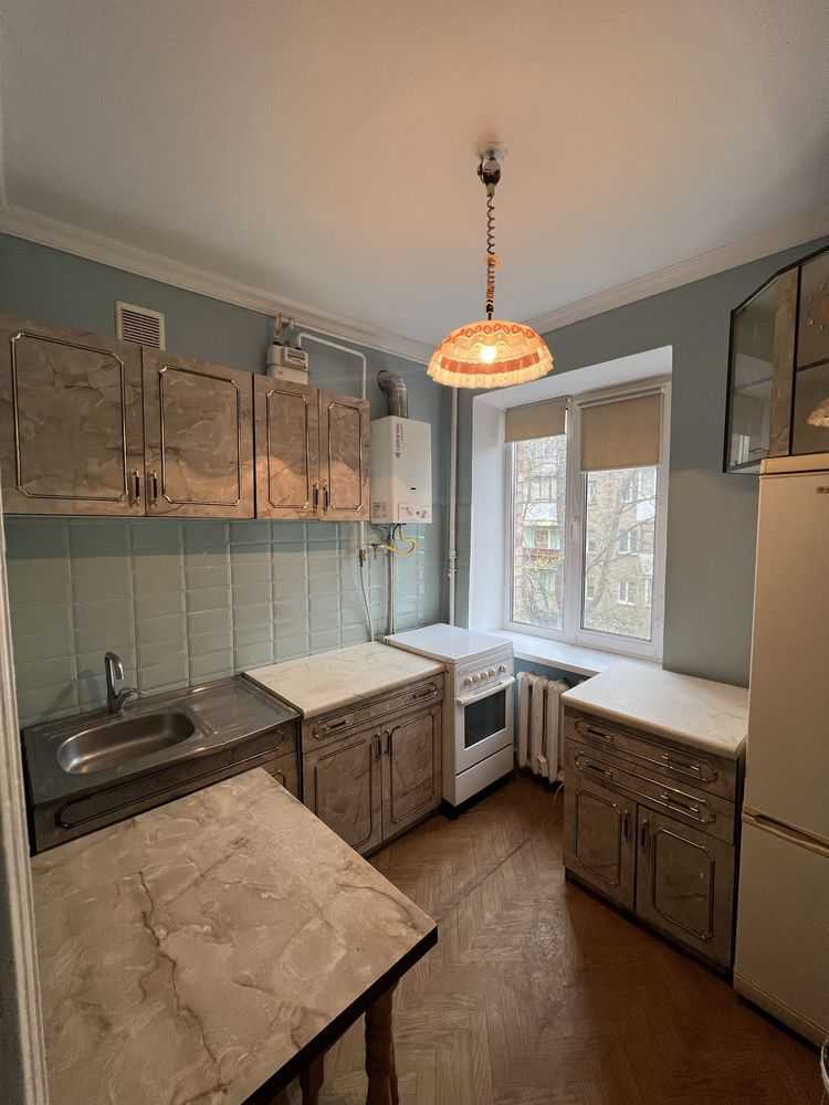 Оренда 2-кімнатної квартири 41.6 м², Машинобудівна вул.