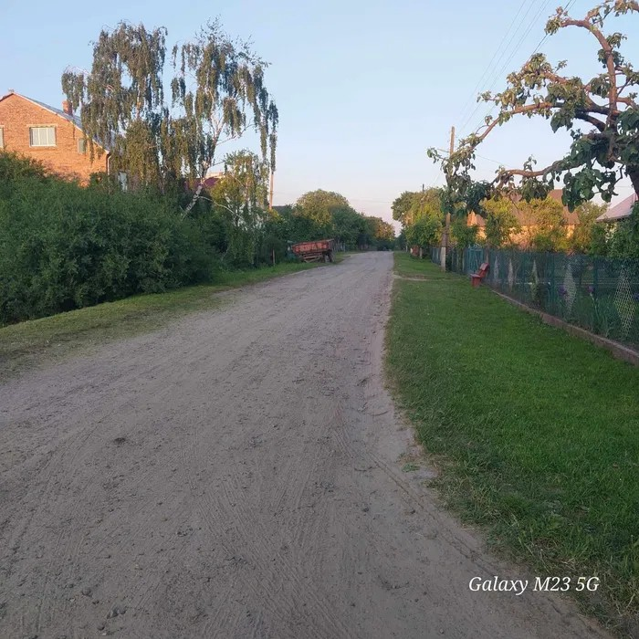 Продажа участка под индивидуальное жилое строительство 25 соток