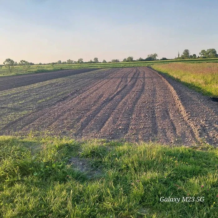 Продажа участка под индивидуальное жилое строительство 25 соток