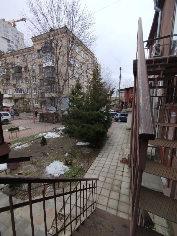 Продажа офиса 53 м², Дмитрия Донцова ул., 15