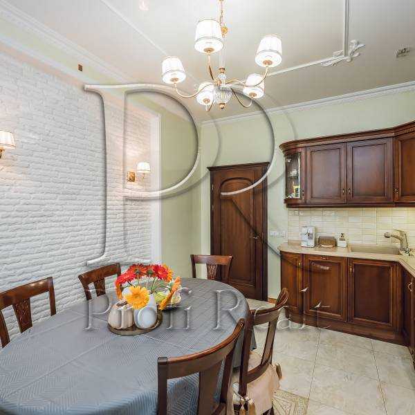 Продажа 3-комнатной квартиры 110 м², Науки просп., 30