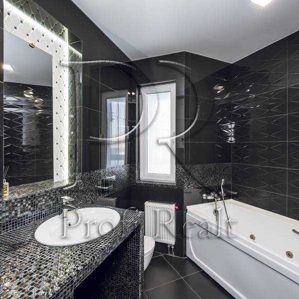 Продажа 1-комнатной квартиры 52 м², Метрологическая ул., 58