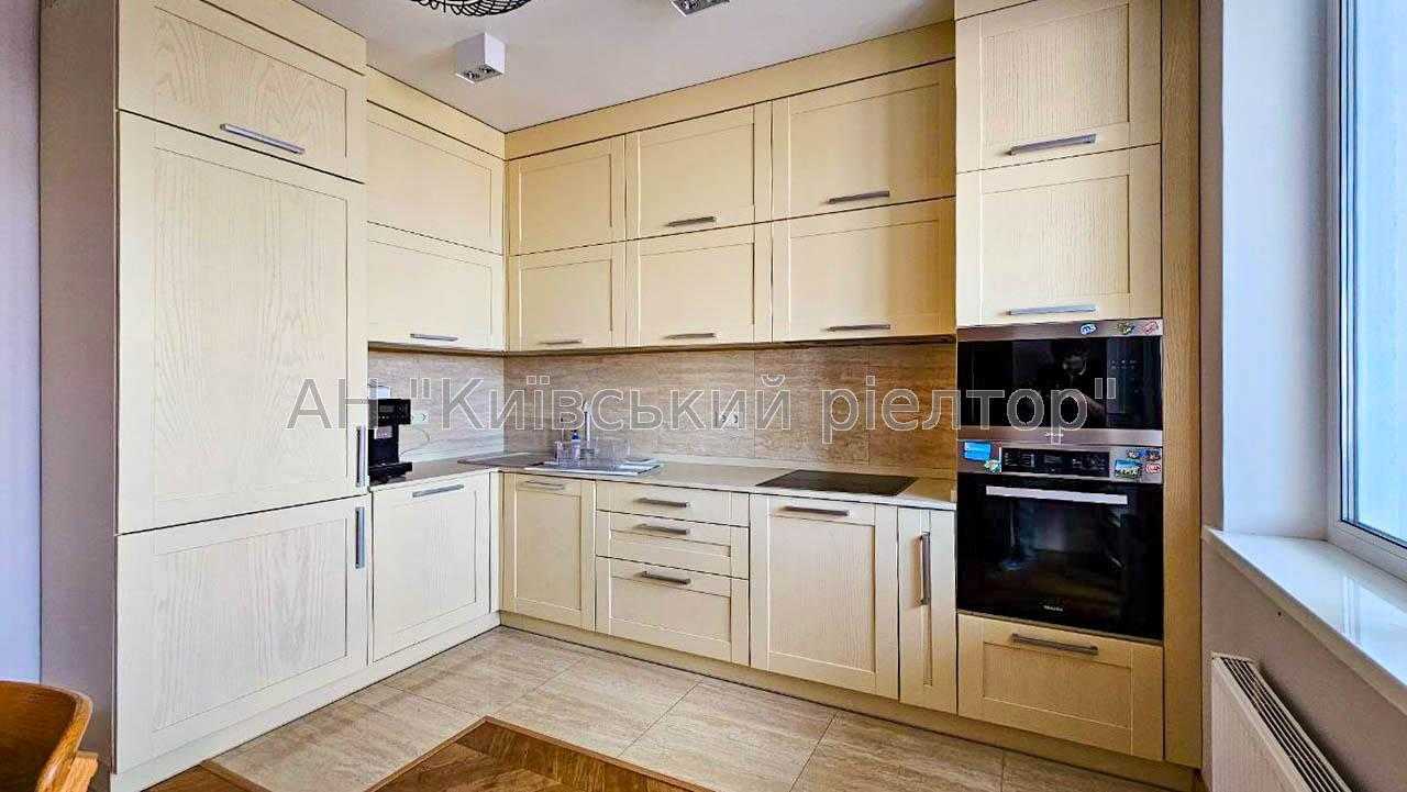 Продаж 3-кімнатної квартири 106.9 м², Голосіївський просп., 95А